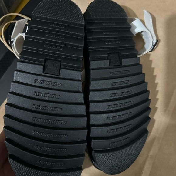 Dr. Martens Blaire platform ankle strap Sandals - Picture 5 of 6